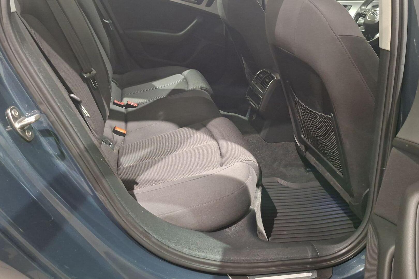 AUDI A6 2011