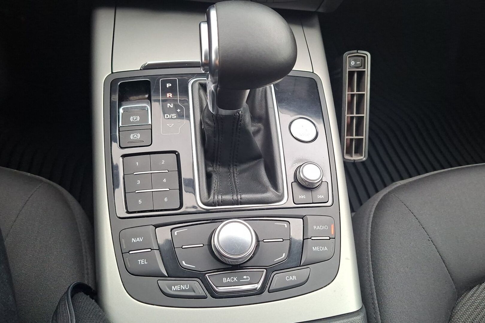 AUDI A6 2011
