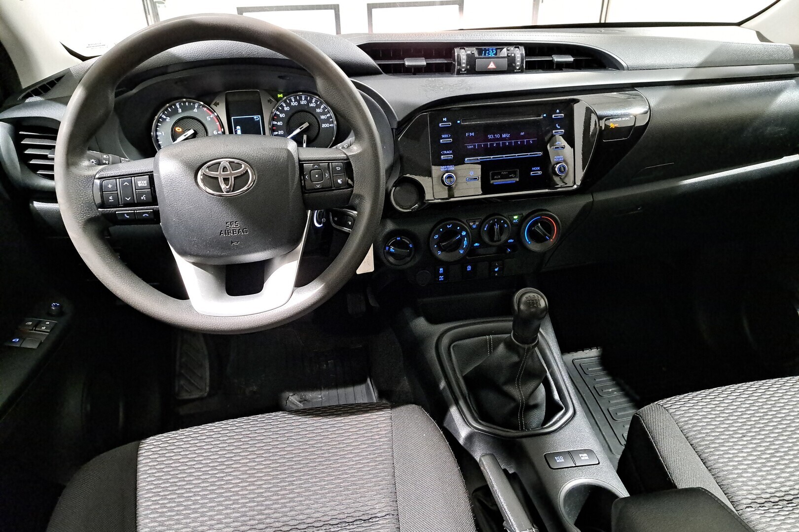 TOYOTA Hilux 2021