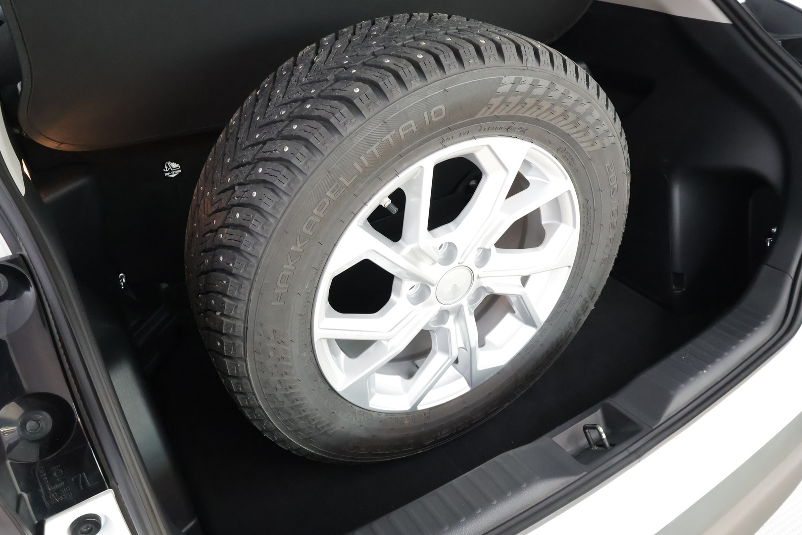 TOYOTA Yaris Cross 2024