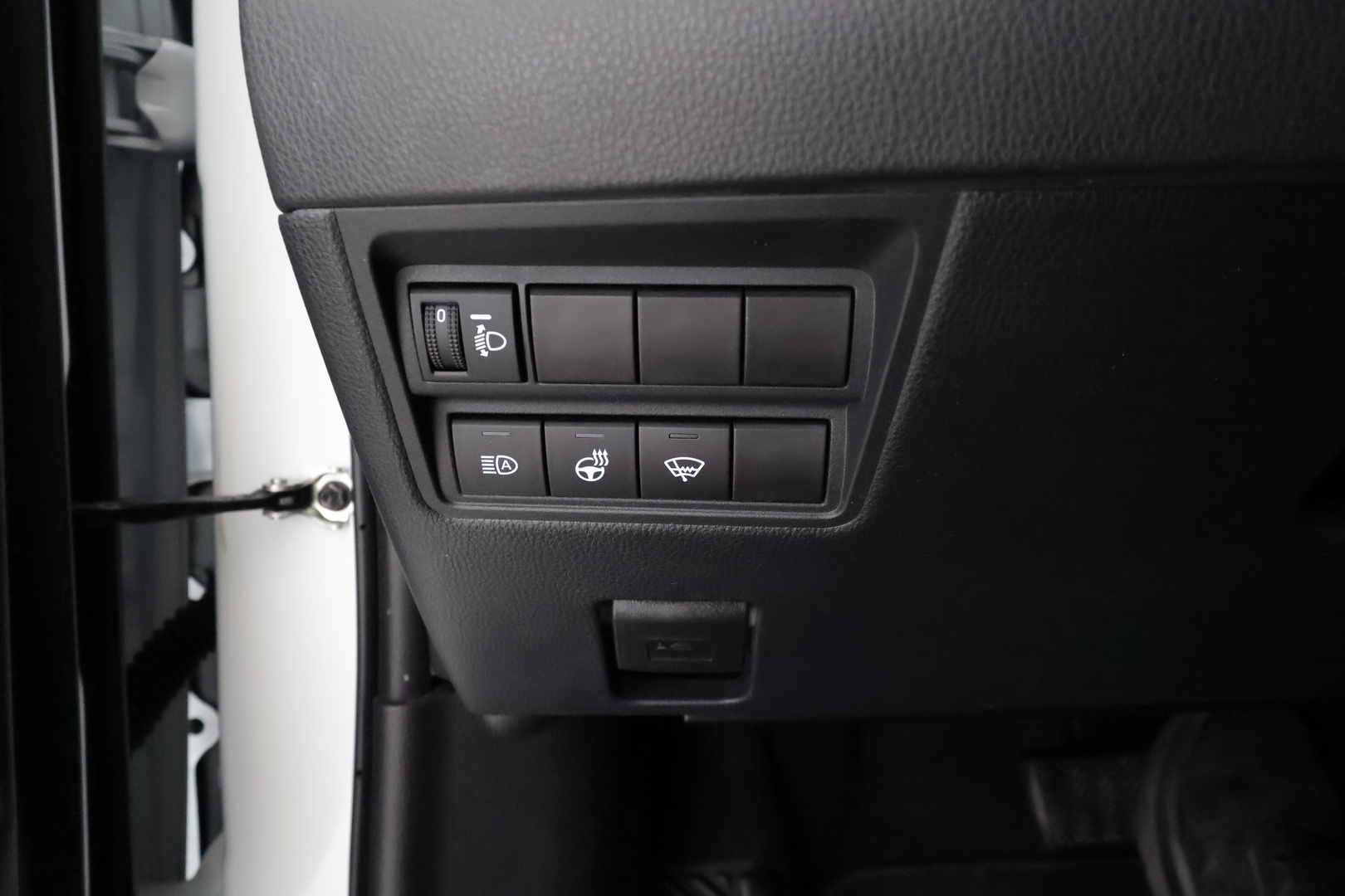 TOYOTA Yaris Cross 2024