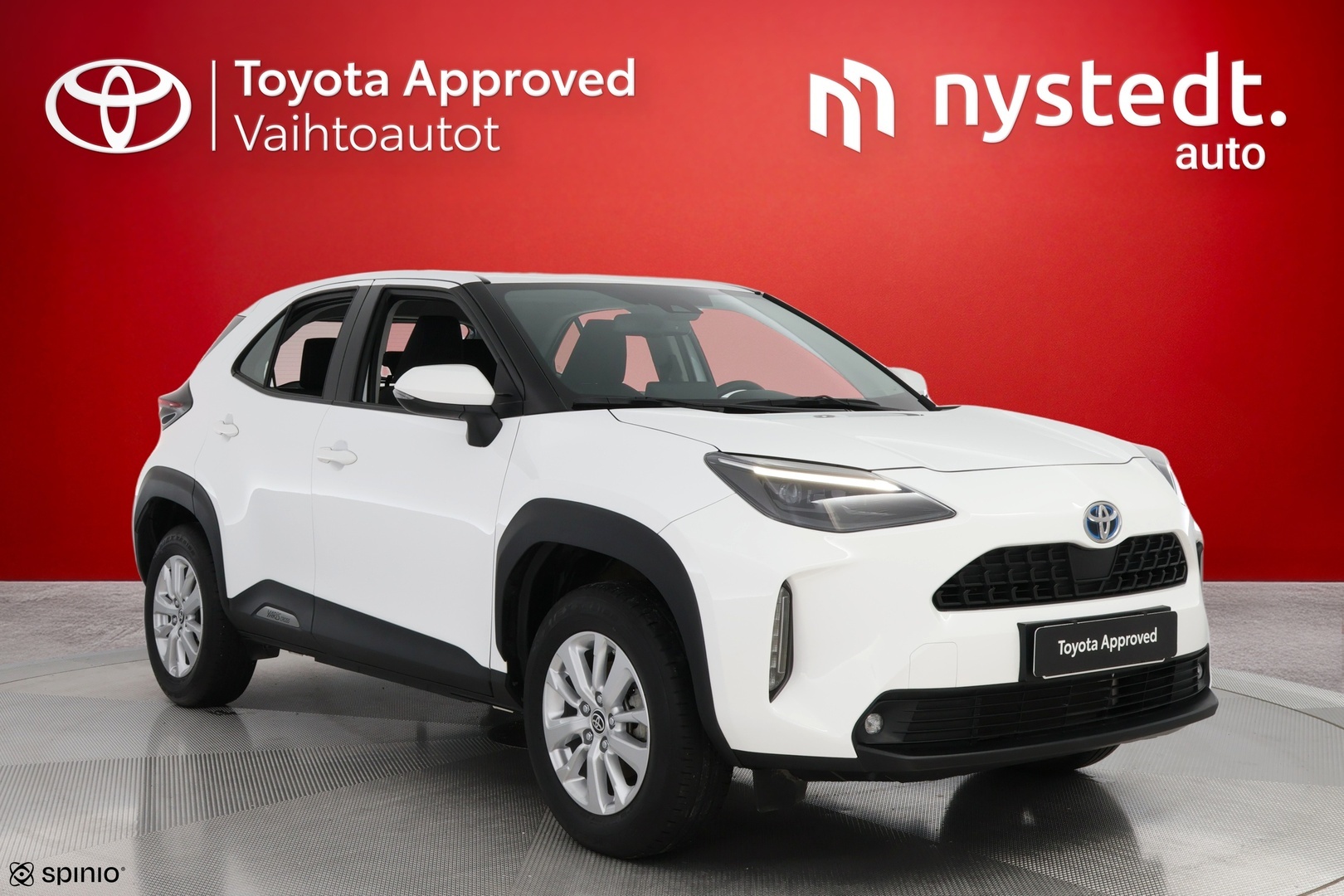 TOYOTA Yaris Cross 2024