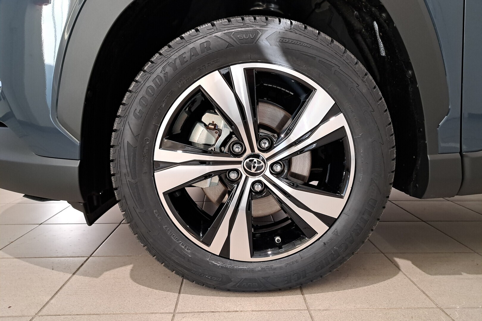 TOYOTA COROLLA CROSS 2025