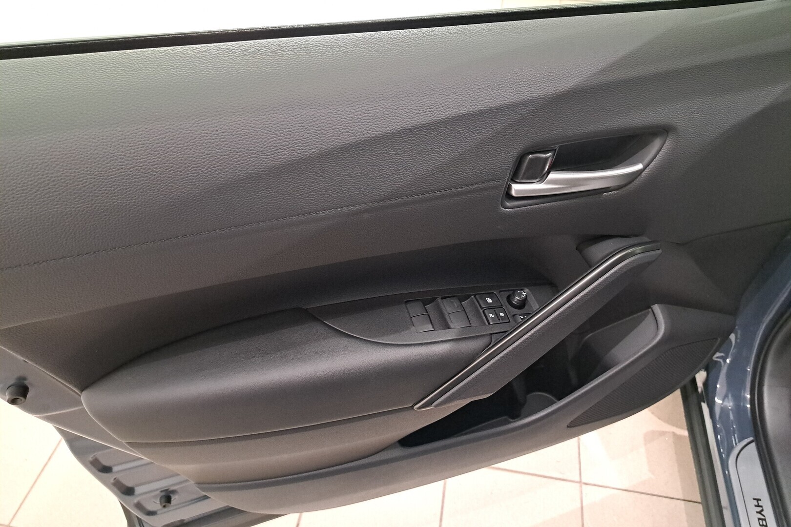 TOYOTA COROLLA CROSS 2025