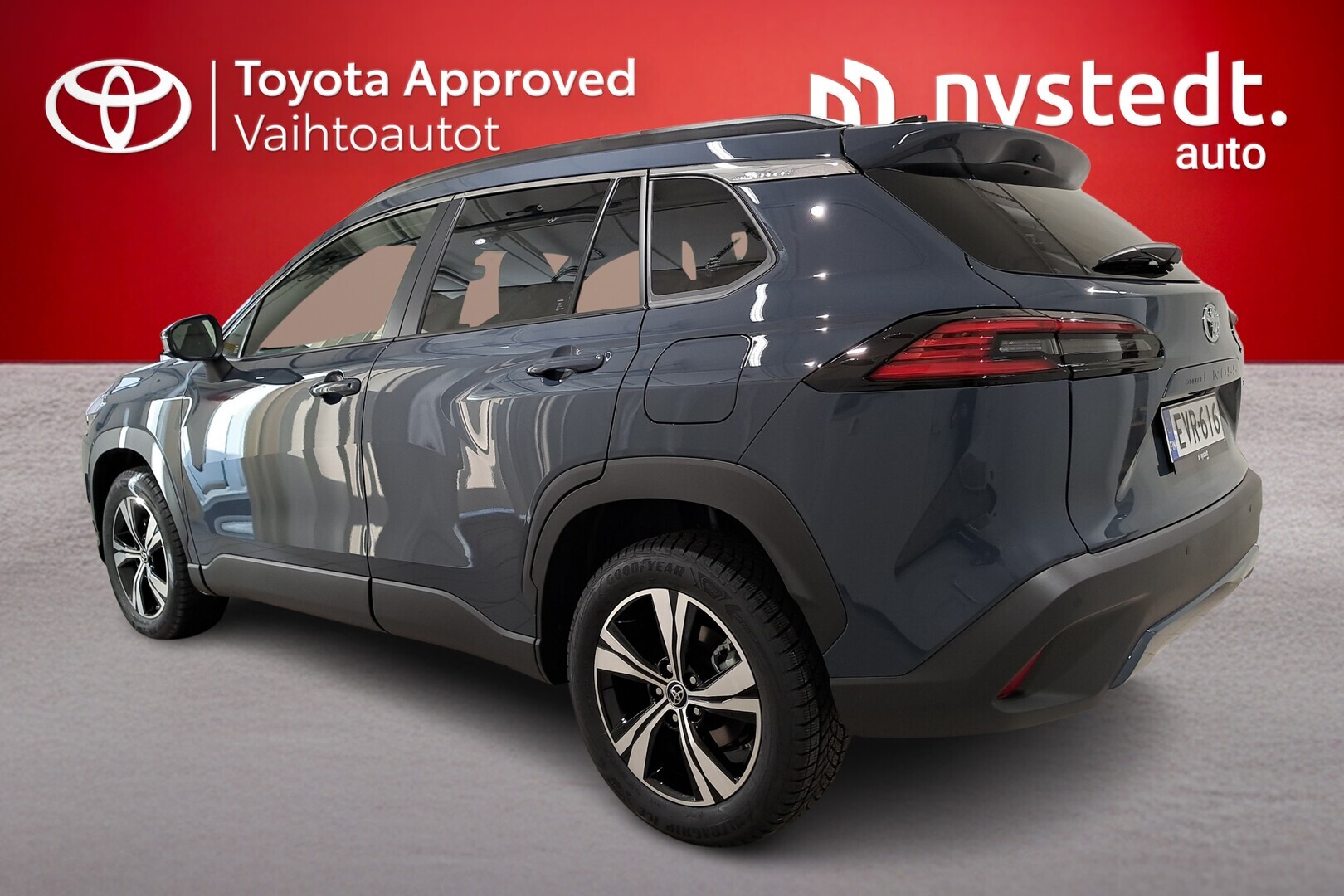 TOYOTA COROLLA CROSS 2025