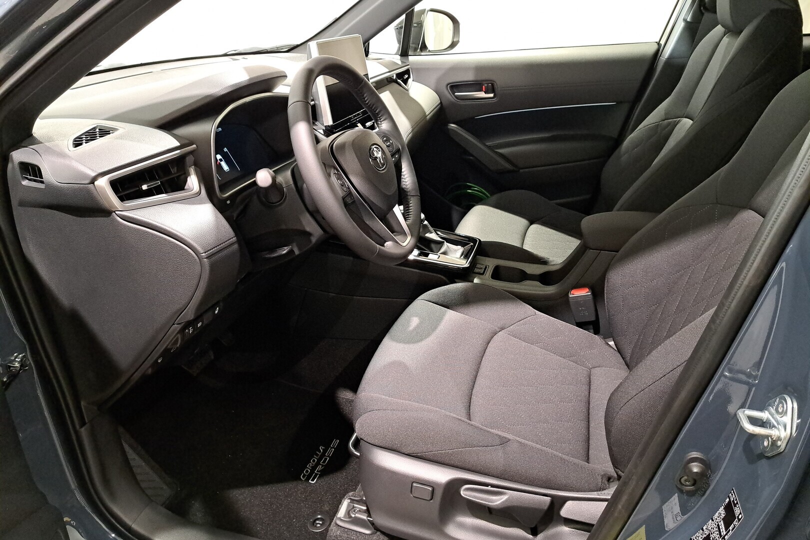 TOYOTA COROLLA CROSS 2025