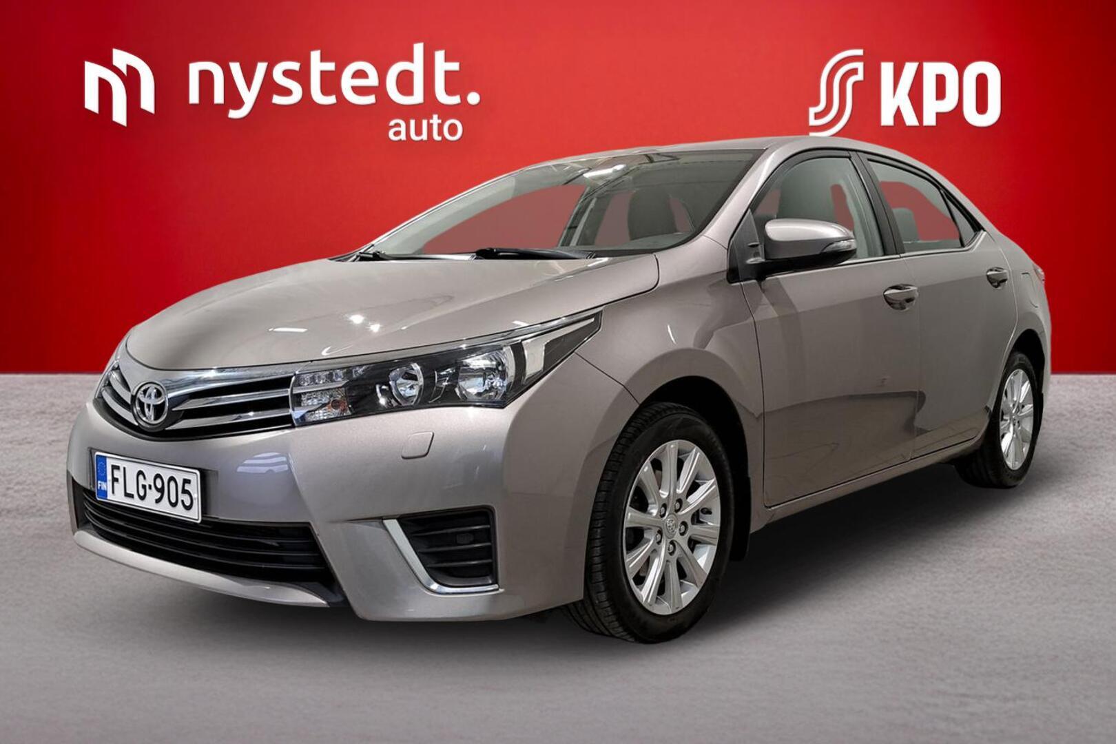 TOYOTA Corolla 2013