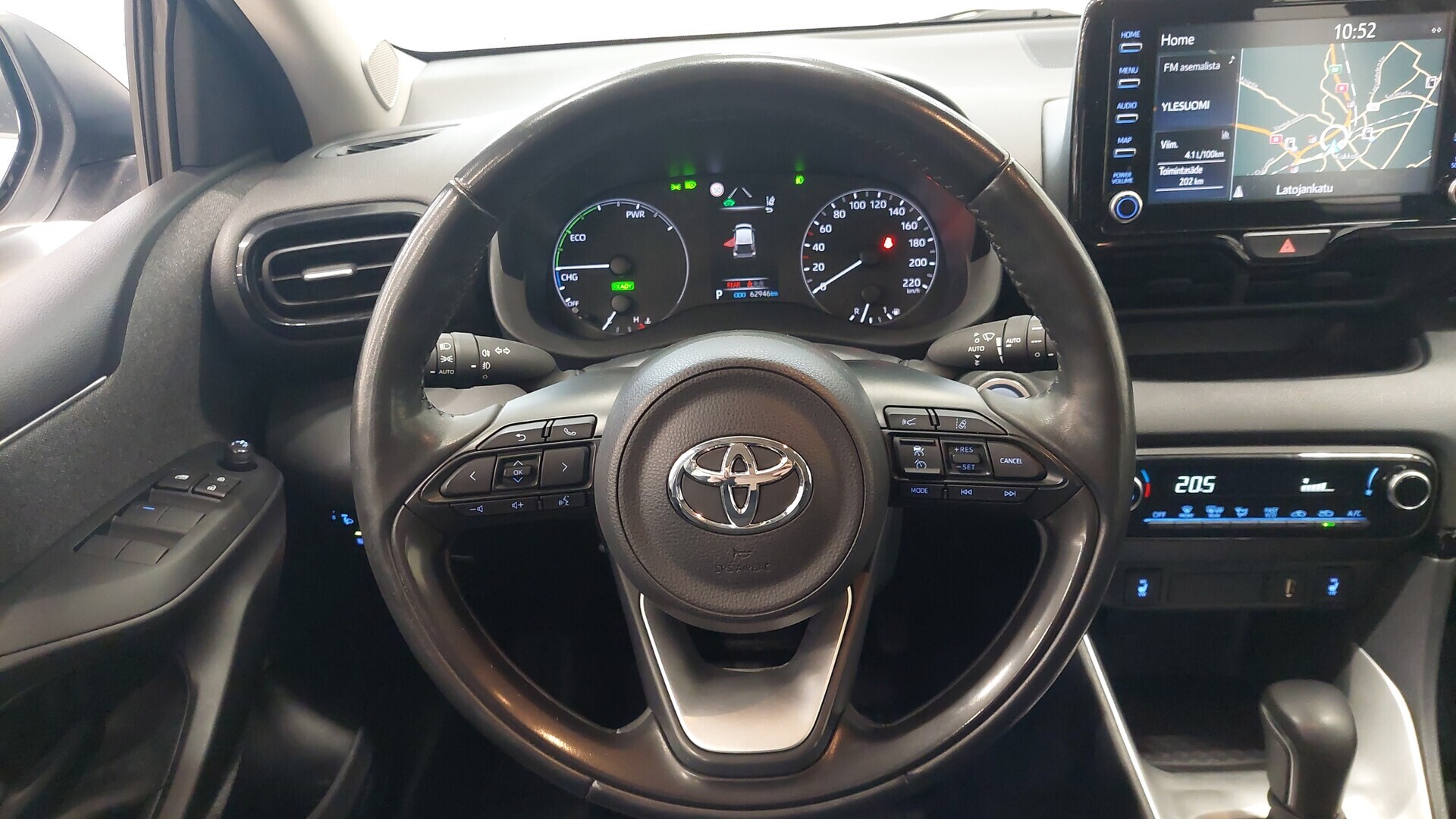 TOYOTA Yaris 2020