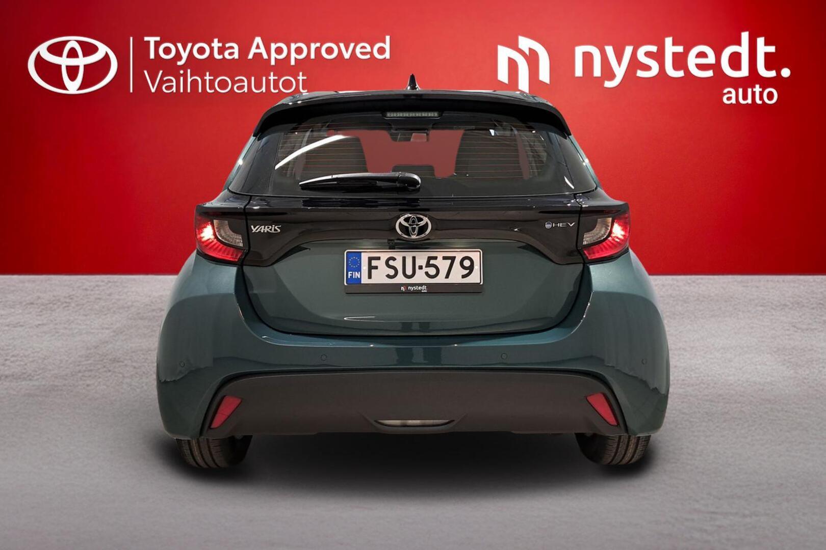 TOYOTA YARIS 2026