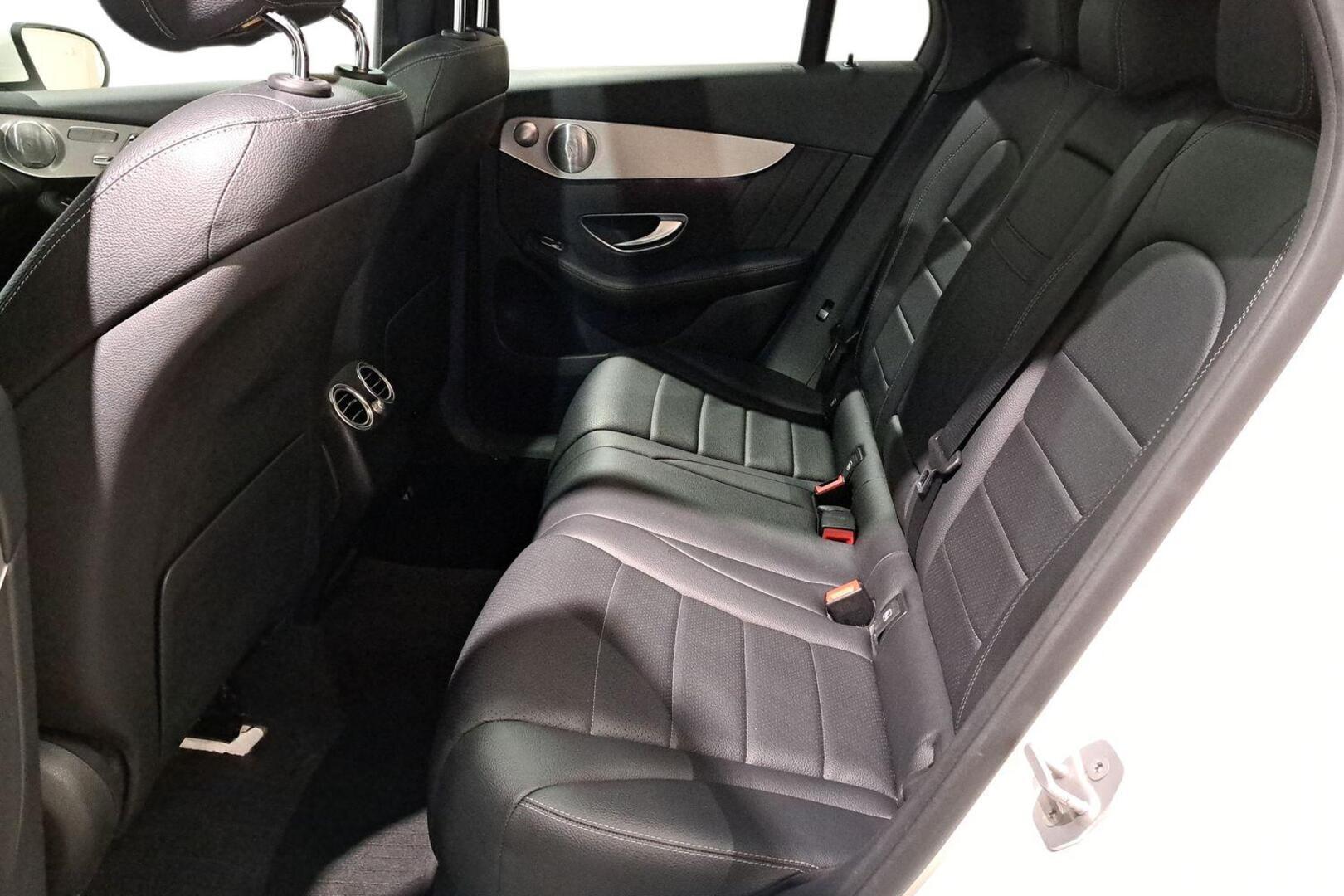 MERCEDES-BENZ GLC 2016