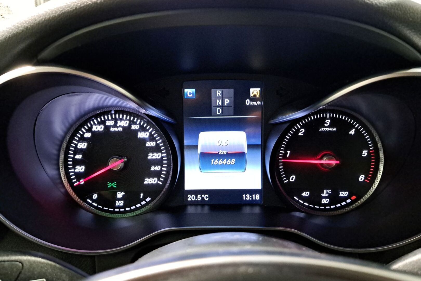 MERCEDES-BENZ GLC 2016