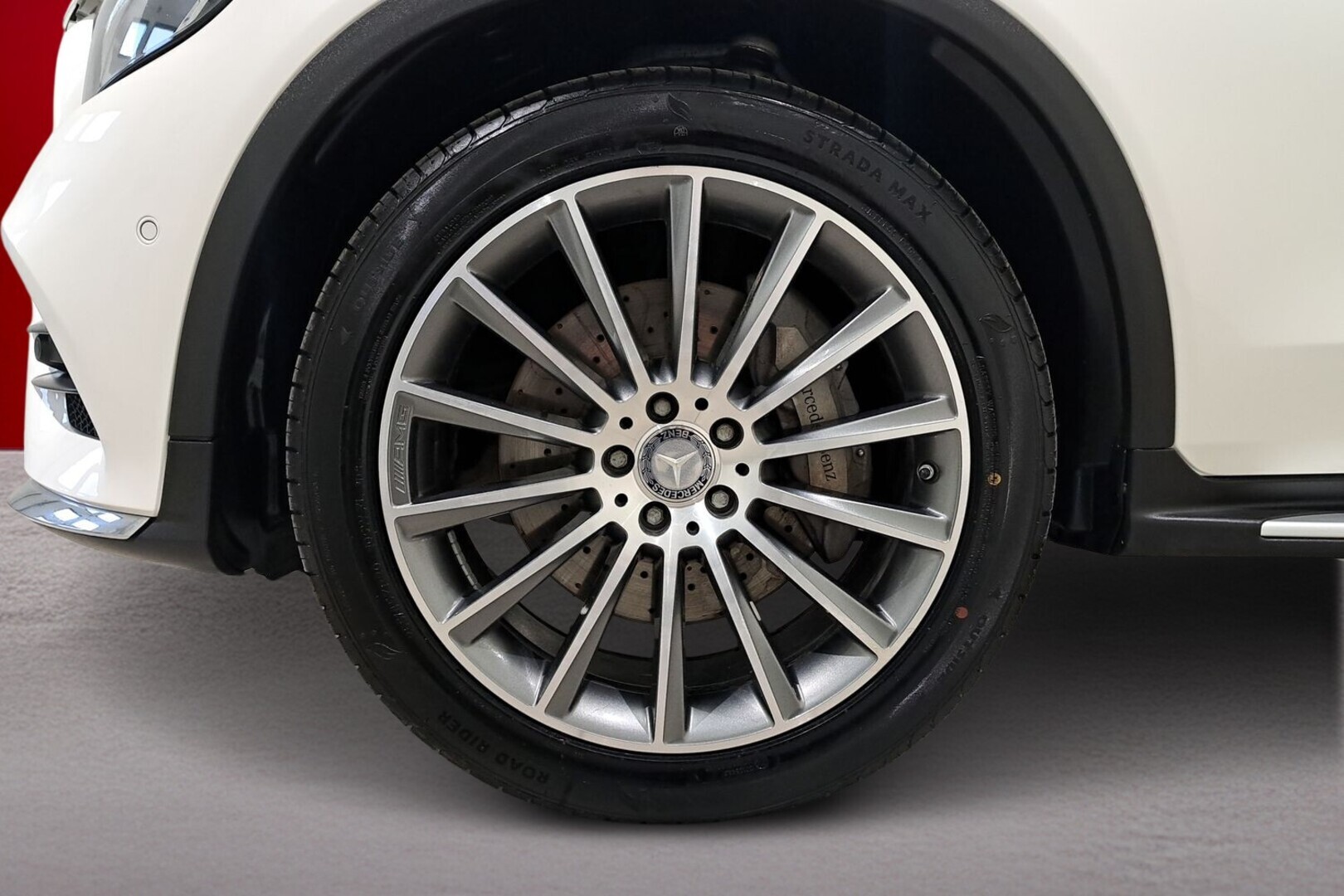 MERCEDES-BENZ GLC 2016