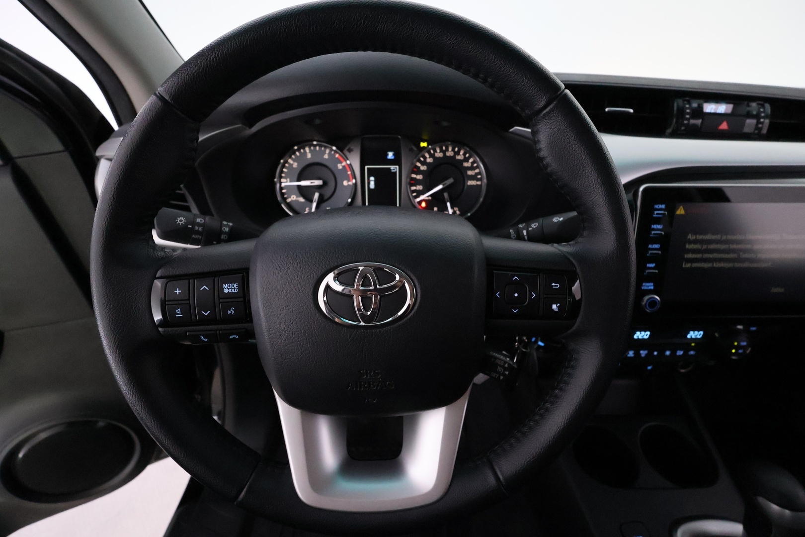 TOYOTA Hilux 2022