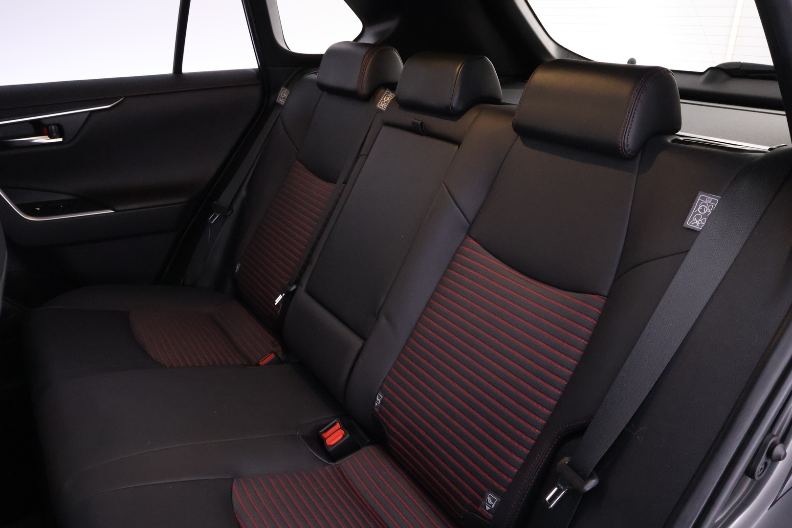 TOYOTA RAV4 PLUG-IN 2023