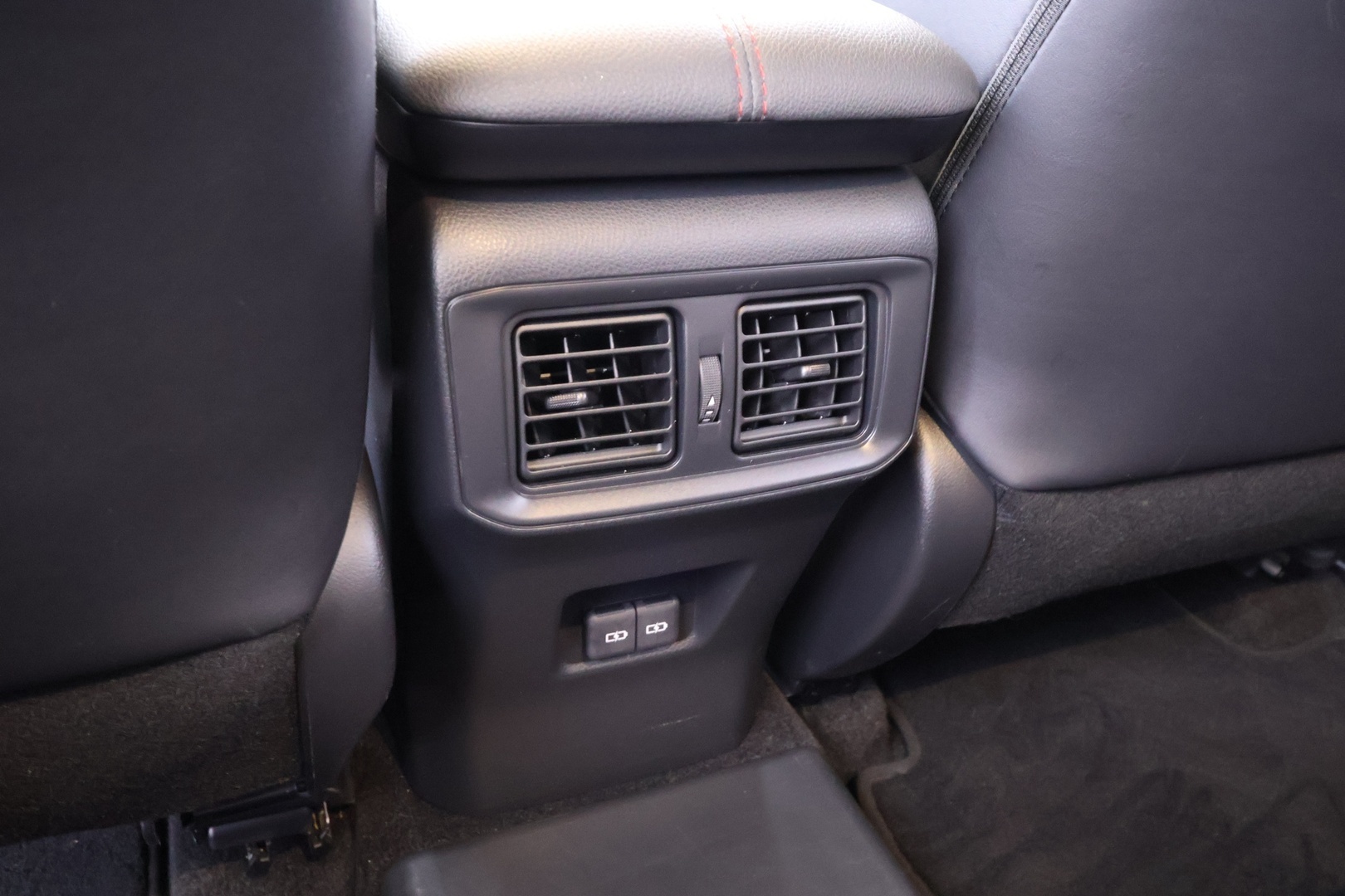 TOYOTA RAV4 PLUG-IN 2023