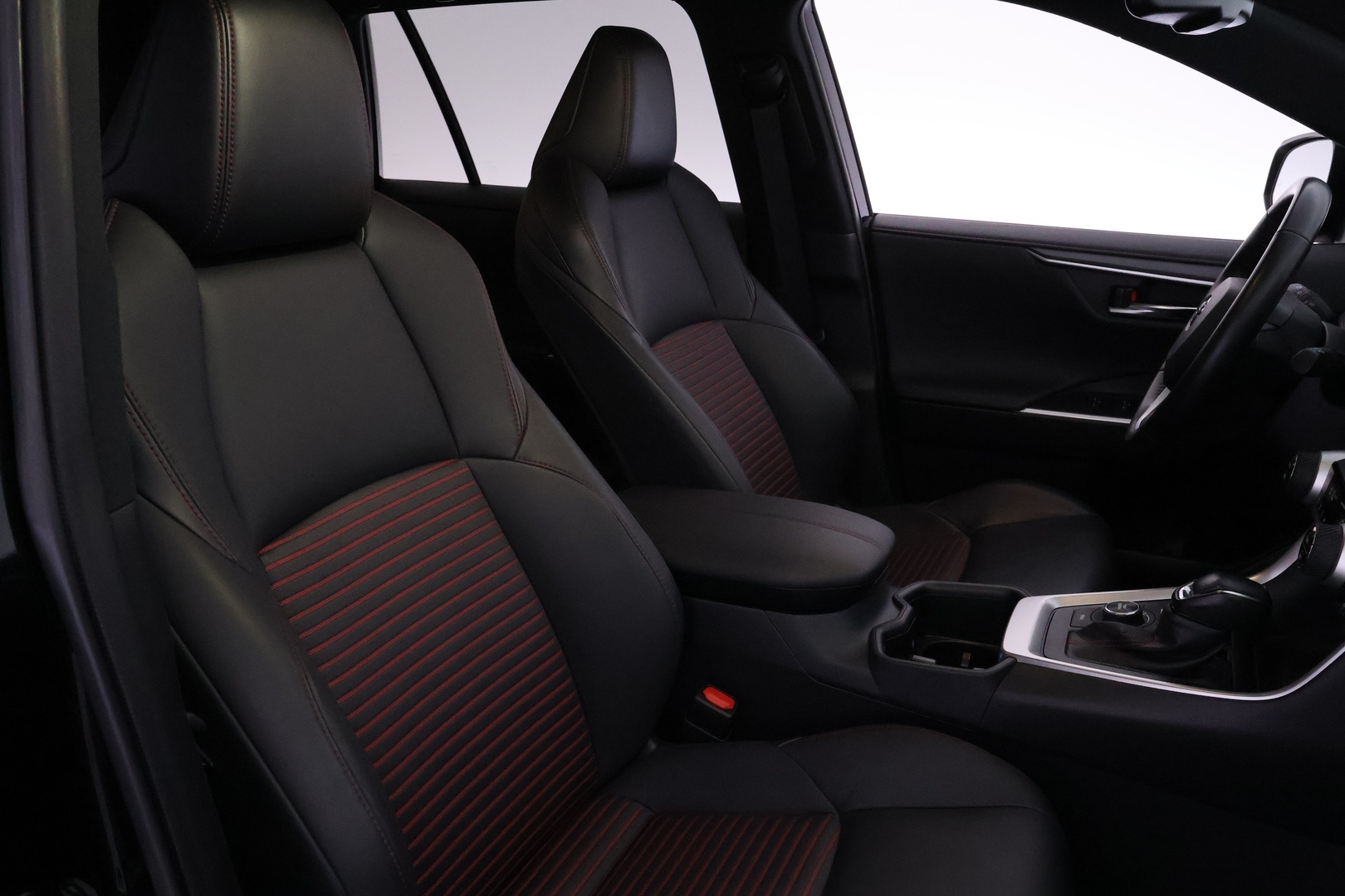 TOYOTA RAV4 PLUG-IN 2023