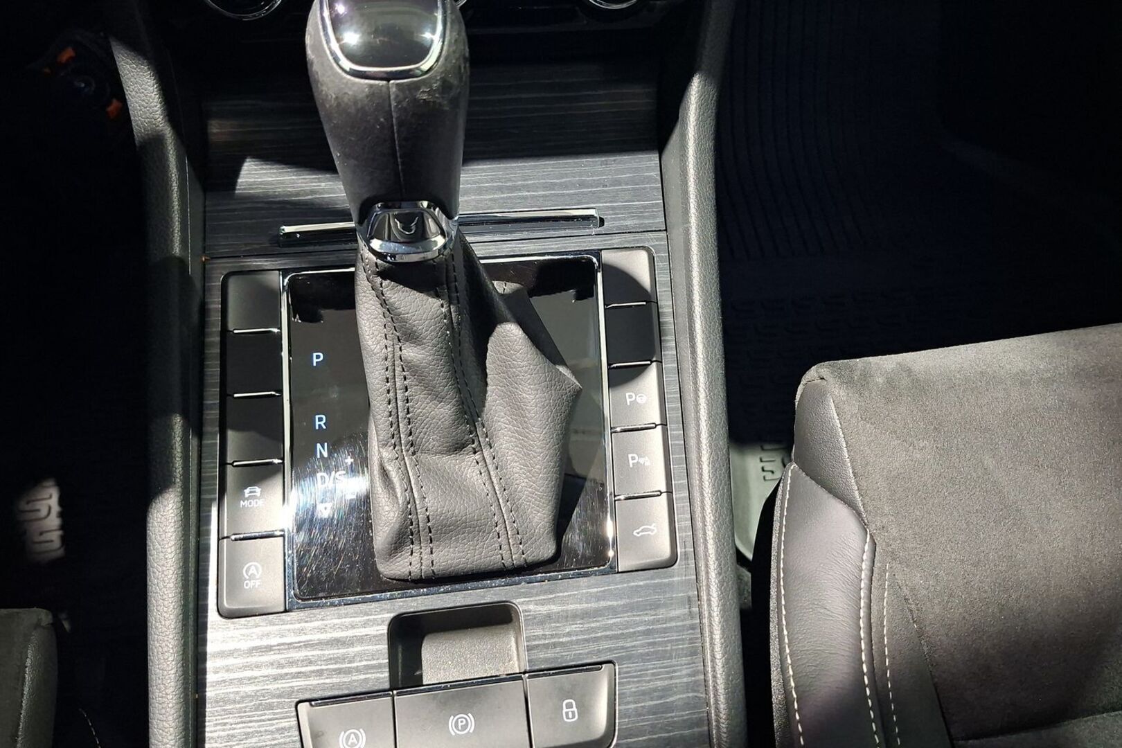 SKODA Superb 2021