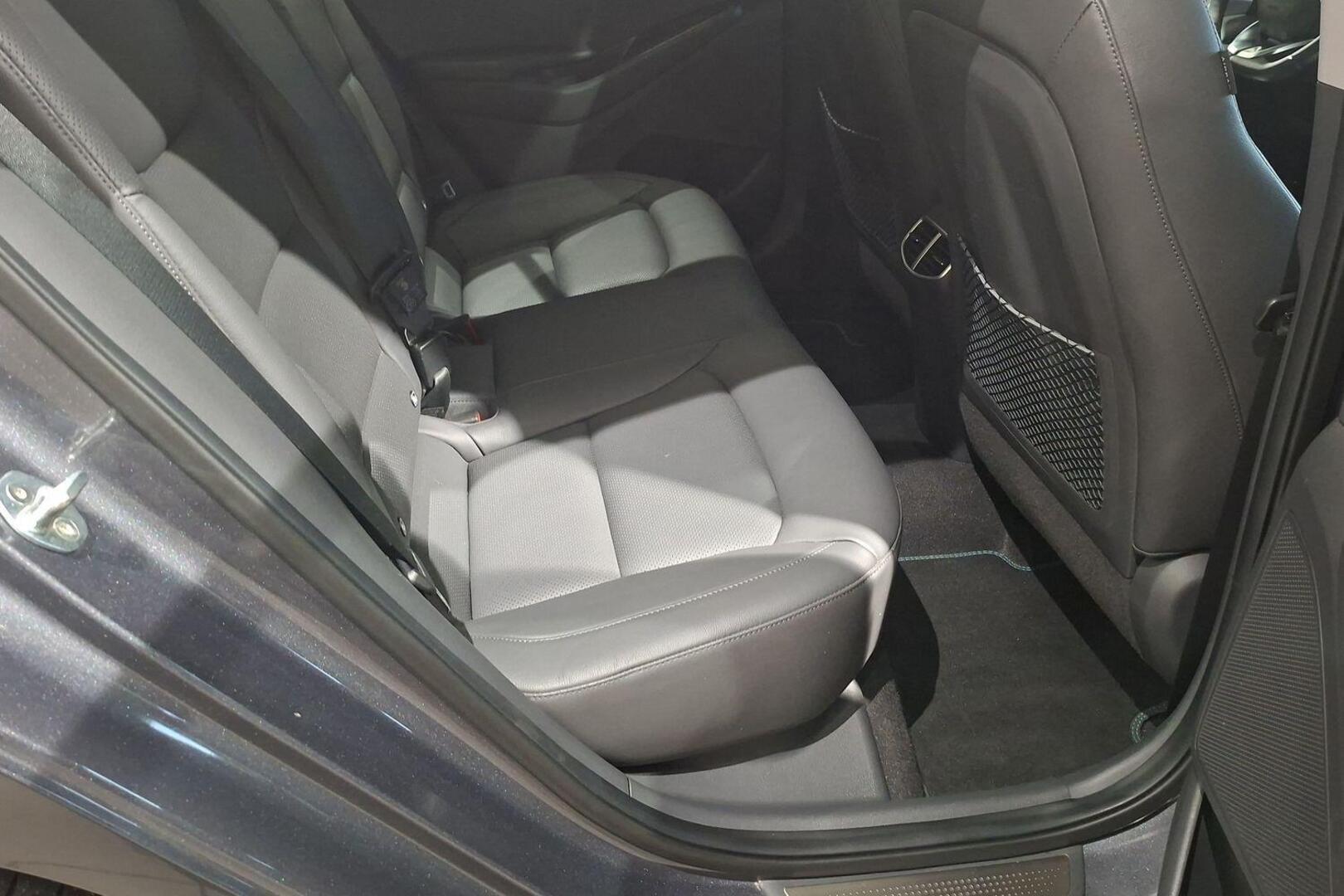 HYUNDAI IONIQ electric 21