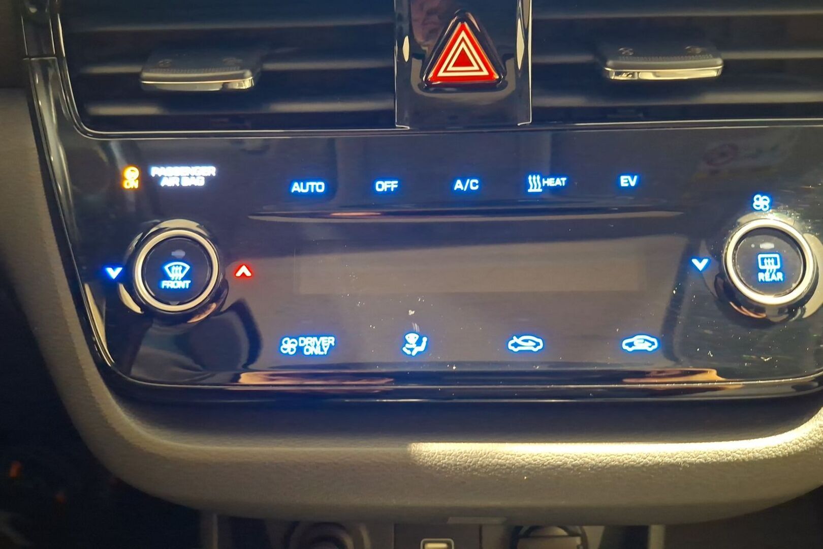 HYUNDAI IONIQ electric 32