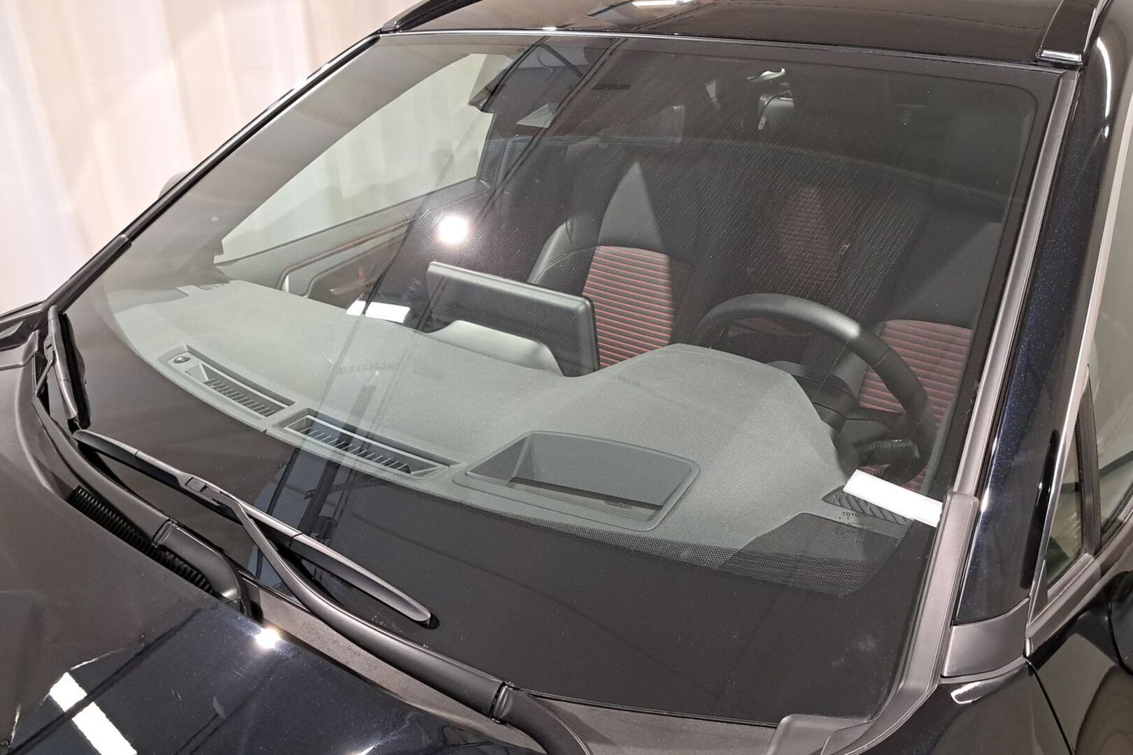 TOYOTA RAV4 Plug-in 2025