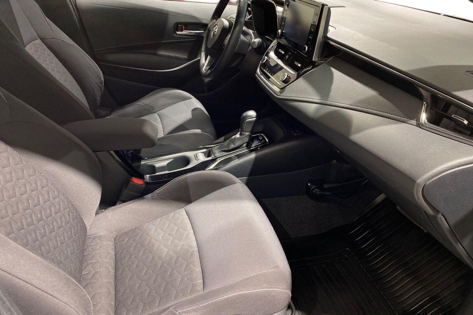 TOYOTA Corolla 2020