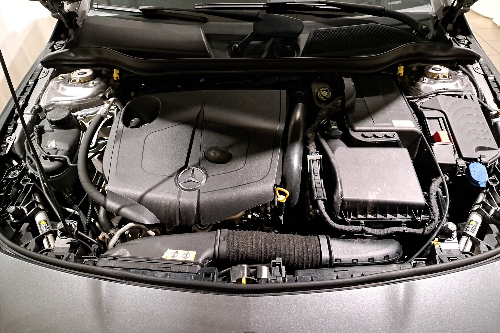 MERCEDES-BENZ CLA 2014