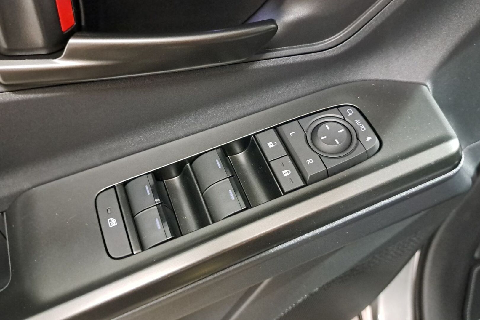 TOYOTA BZ4X 2026