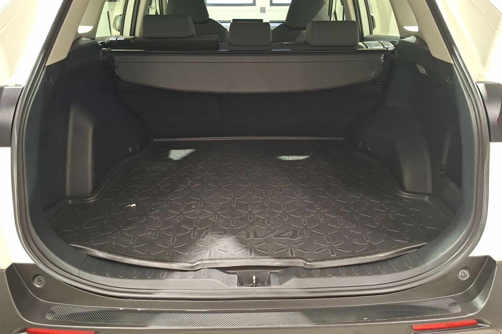 TOYOTA RAV4 2022