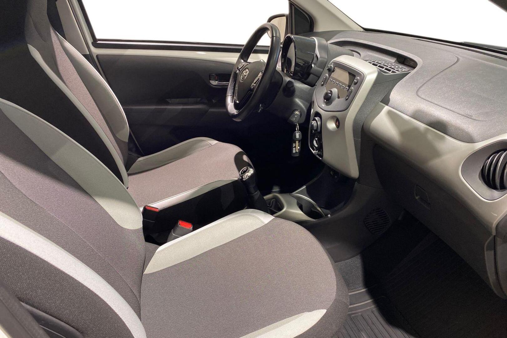 TOYOTA AYGO 2018
