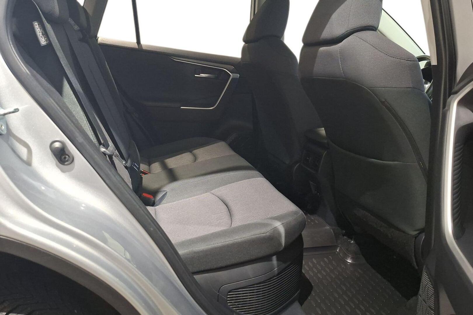 TOYOTA RAV4 2019