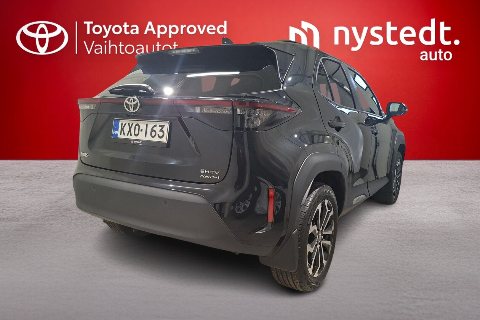 TOYOTA Yaris Cross 7