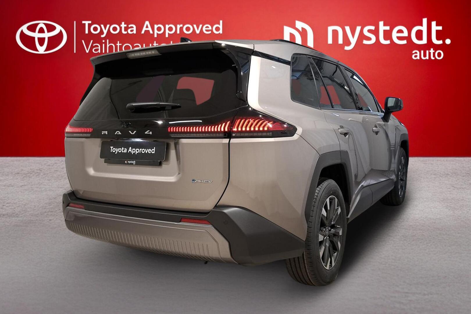 TOYOTA RAV4 PLUG-IN 2026