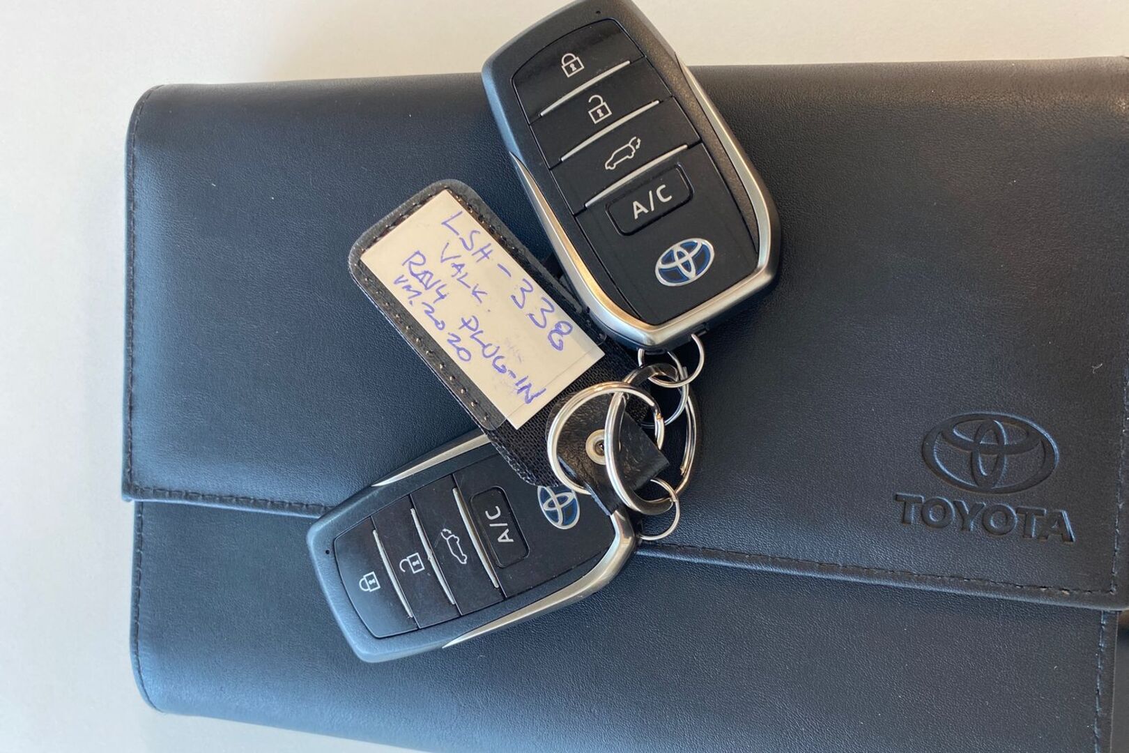 TOYOTA RAV4 2020