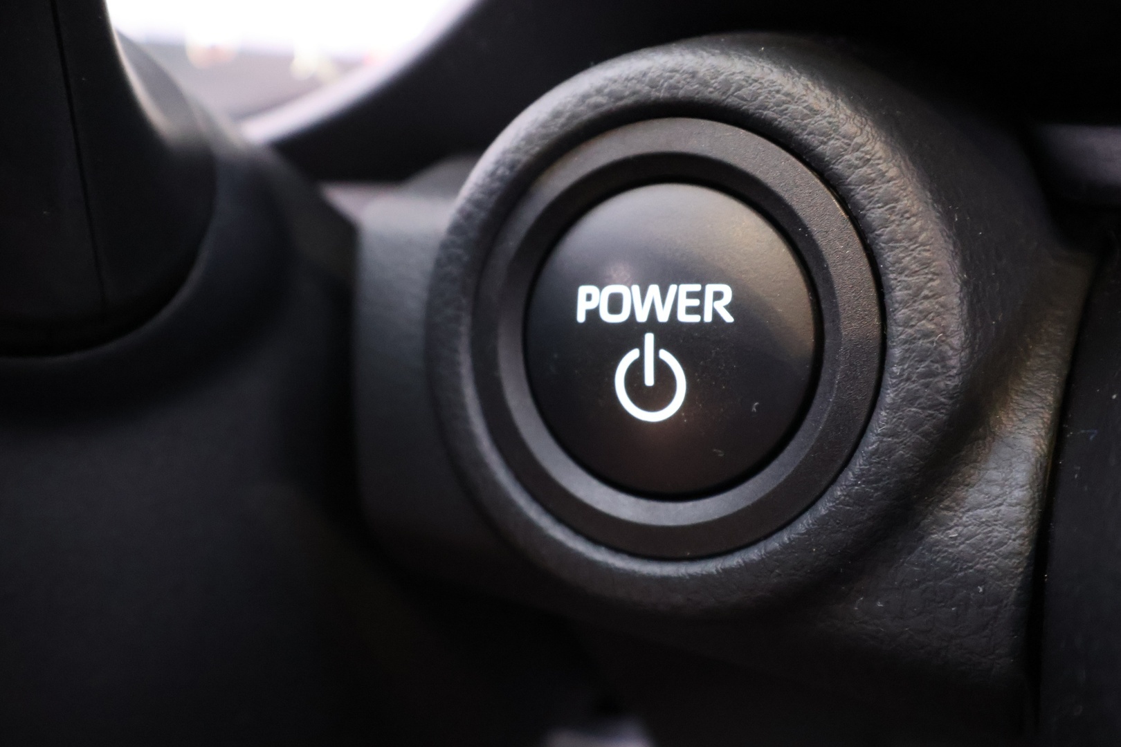 TOYOTA C-HR 2025