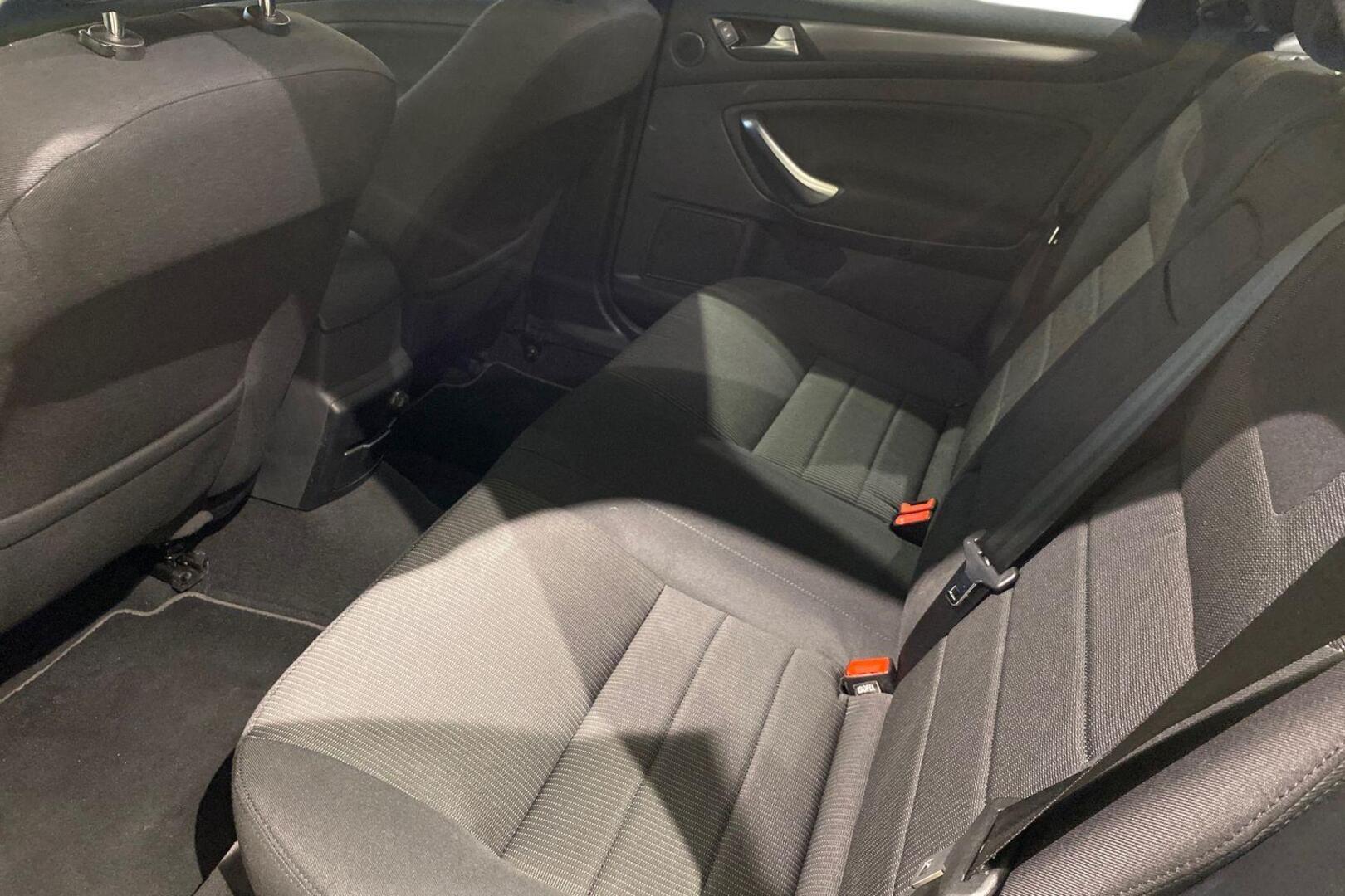 FORD Mondeo 2011