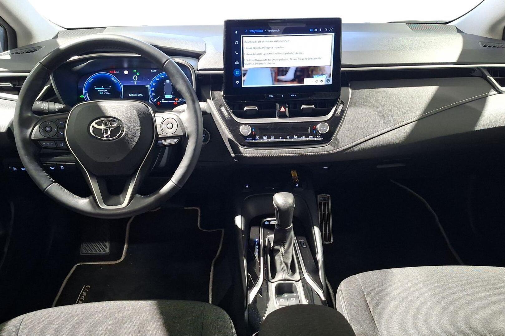 TOYOTA Corolla 2024