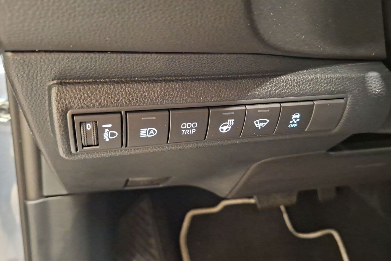 TOYOTA Corolla 2024