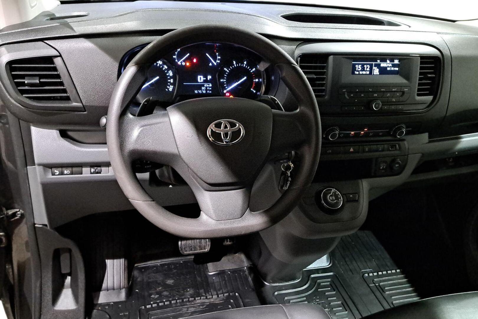 TOYOTA Proace 2020