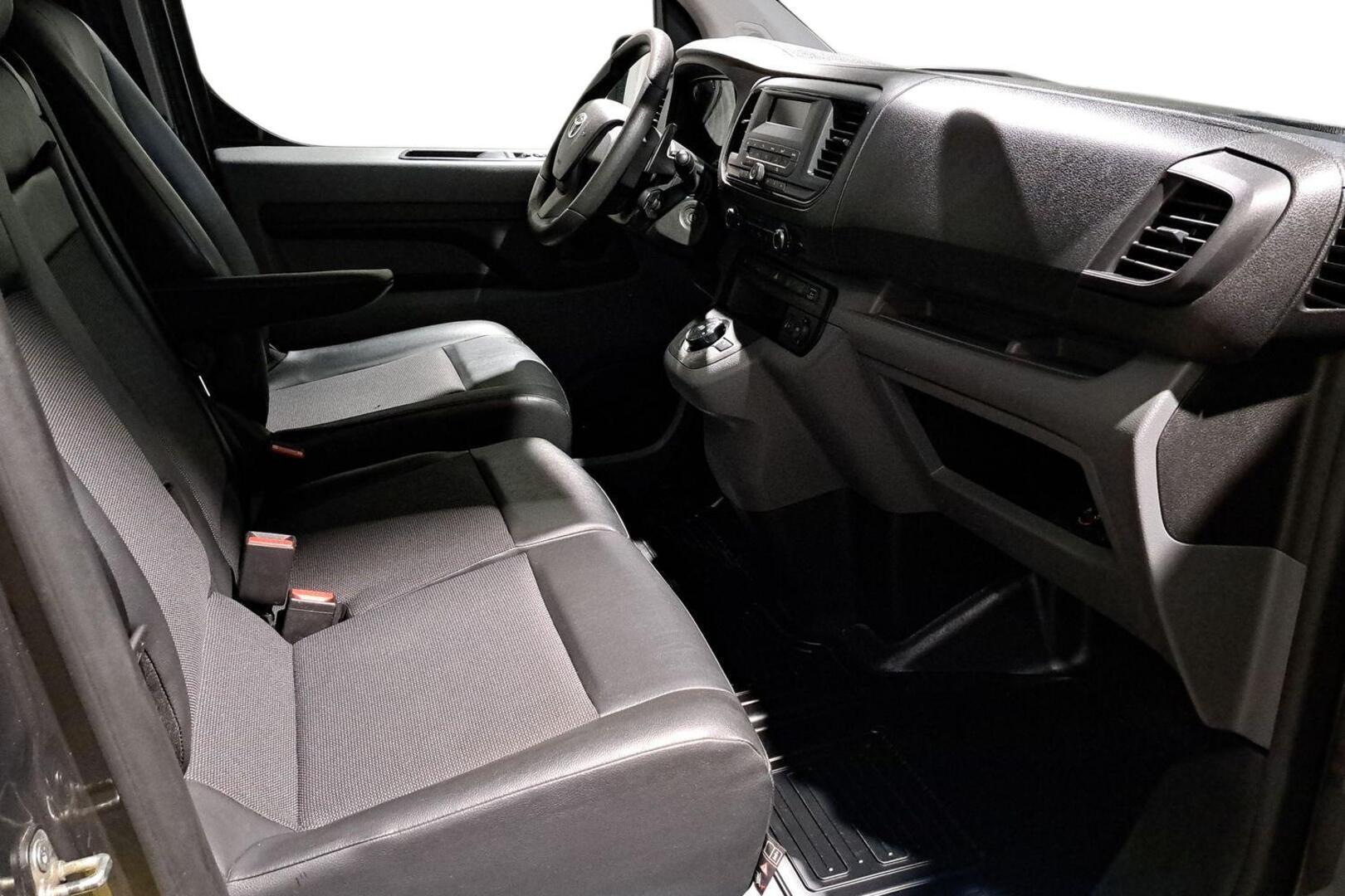 TOYOTA Proace 2020