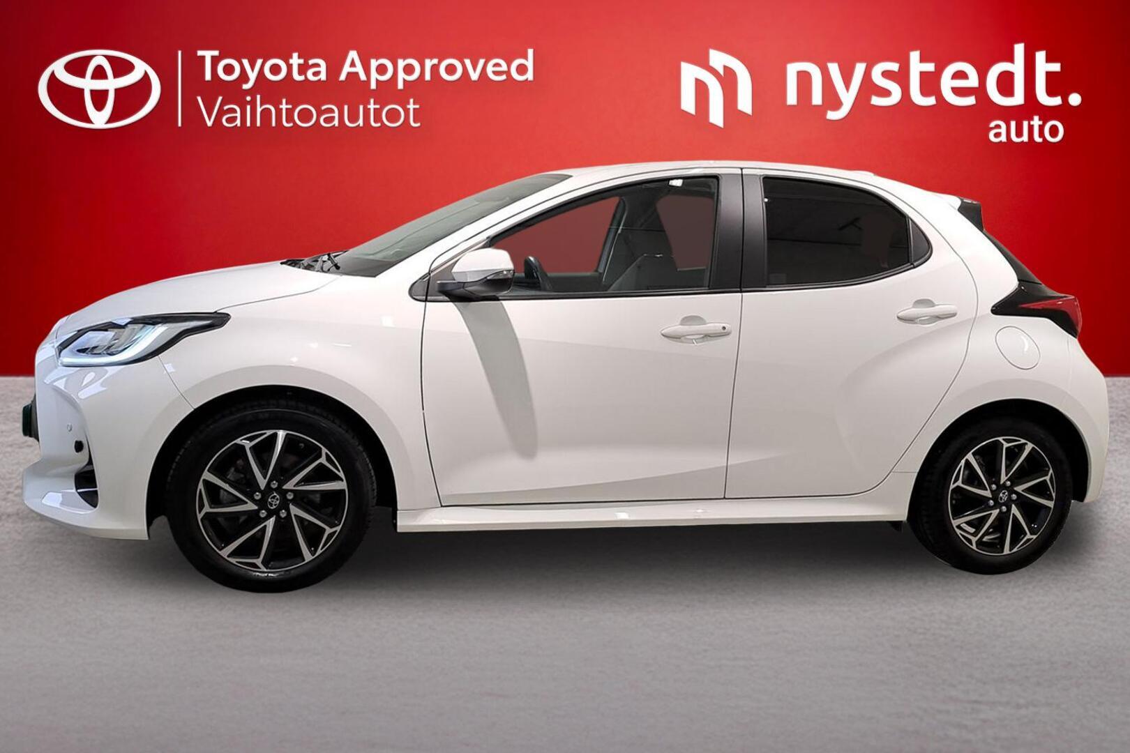 TOYOTA Yaris 2022
