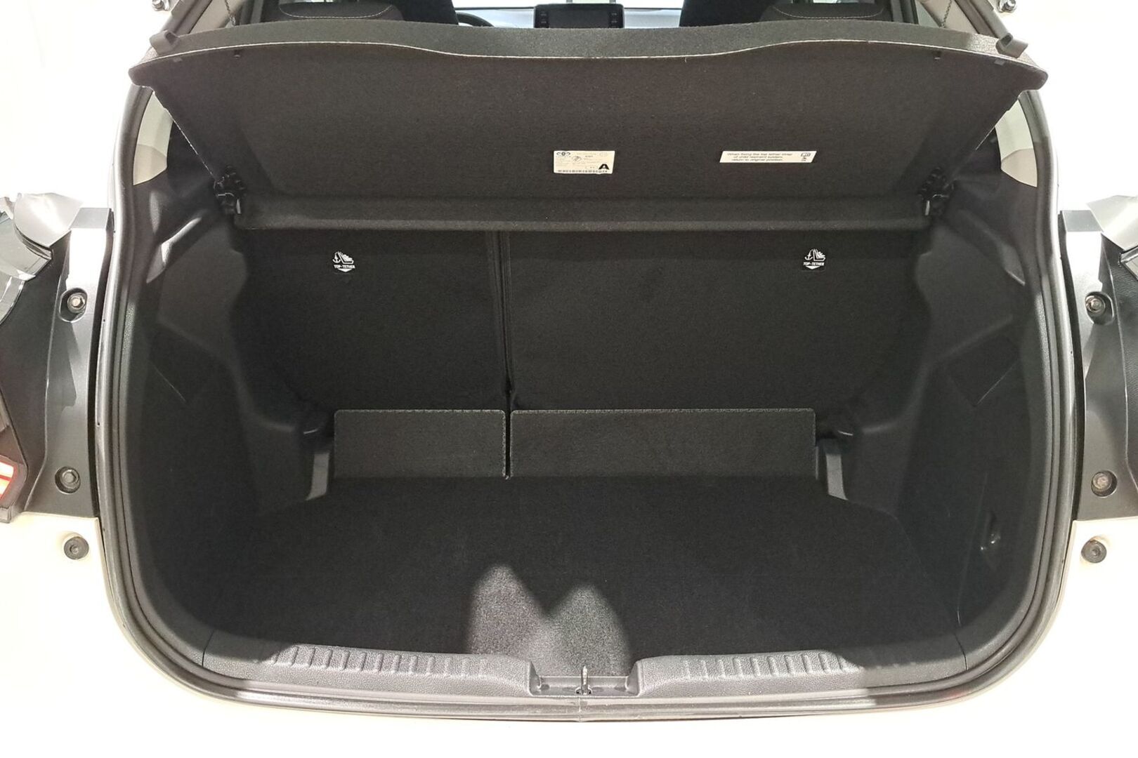 TOYOTA Yaris 2022