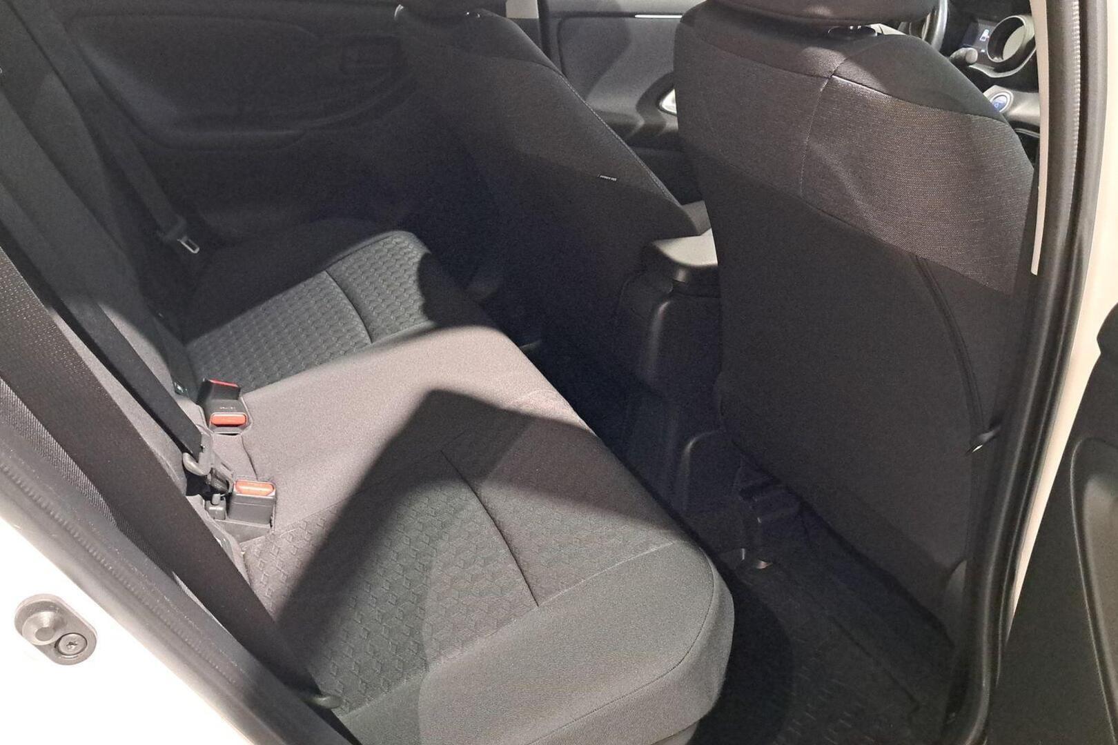TOYOTA Yaris 2022
