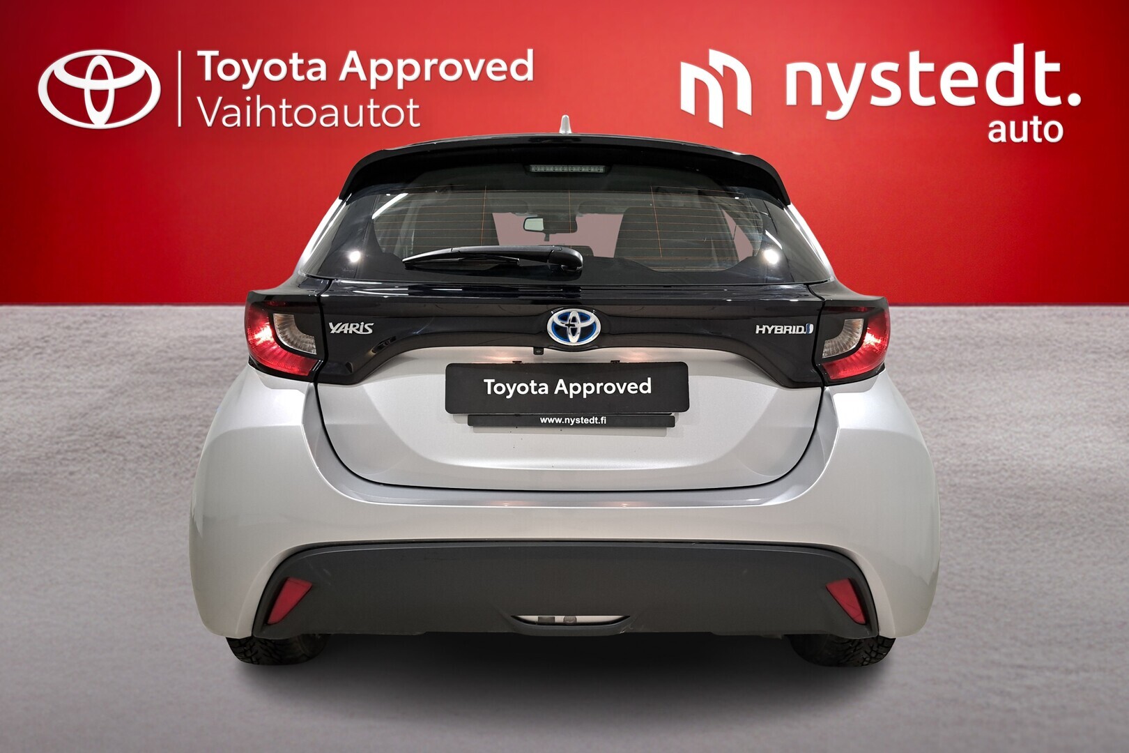 TOYOTA Yaris 2023