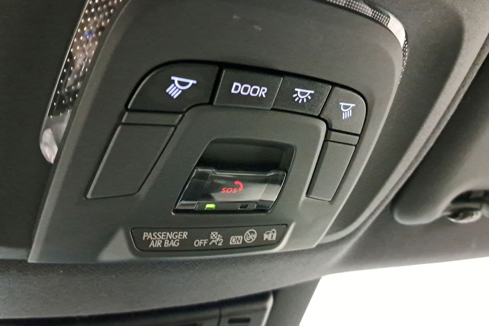 TOYOTA C-HR 2024