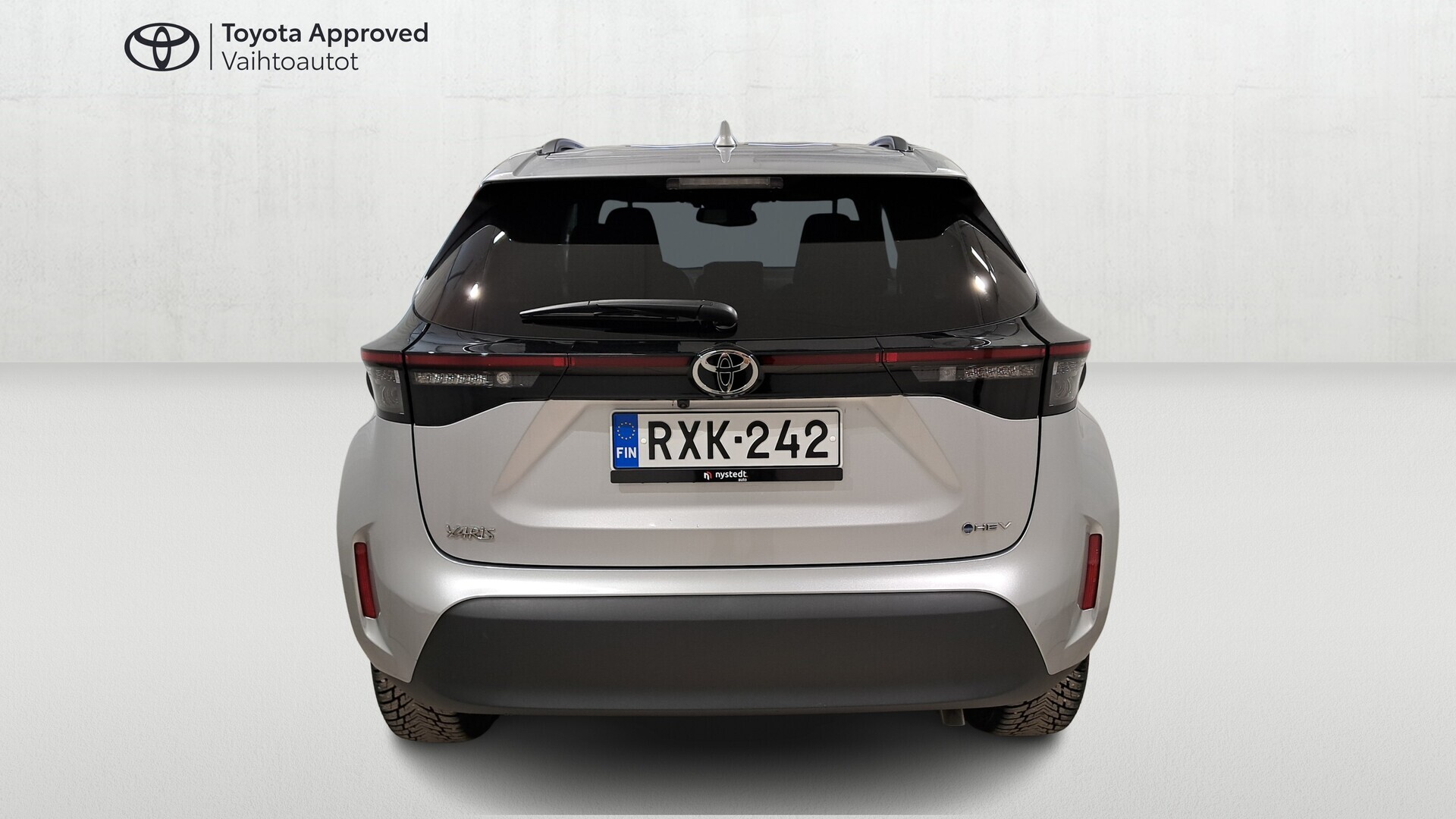 TOYOTA Yaris Cross 2025