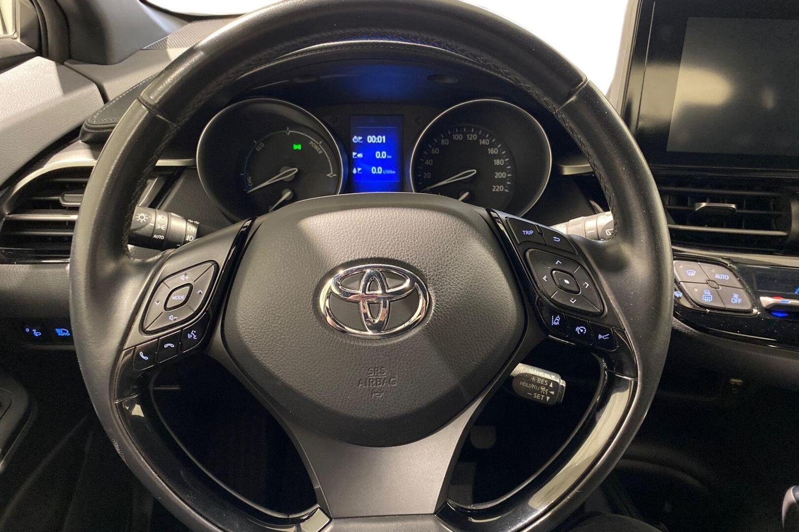 TOYOTA C-HR 2018