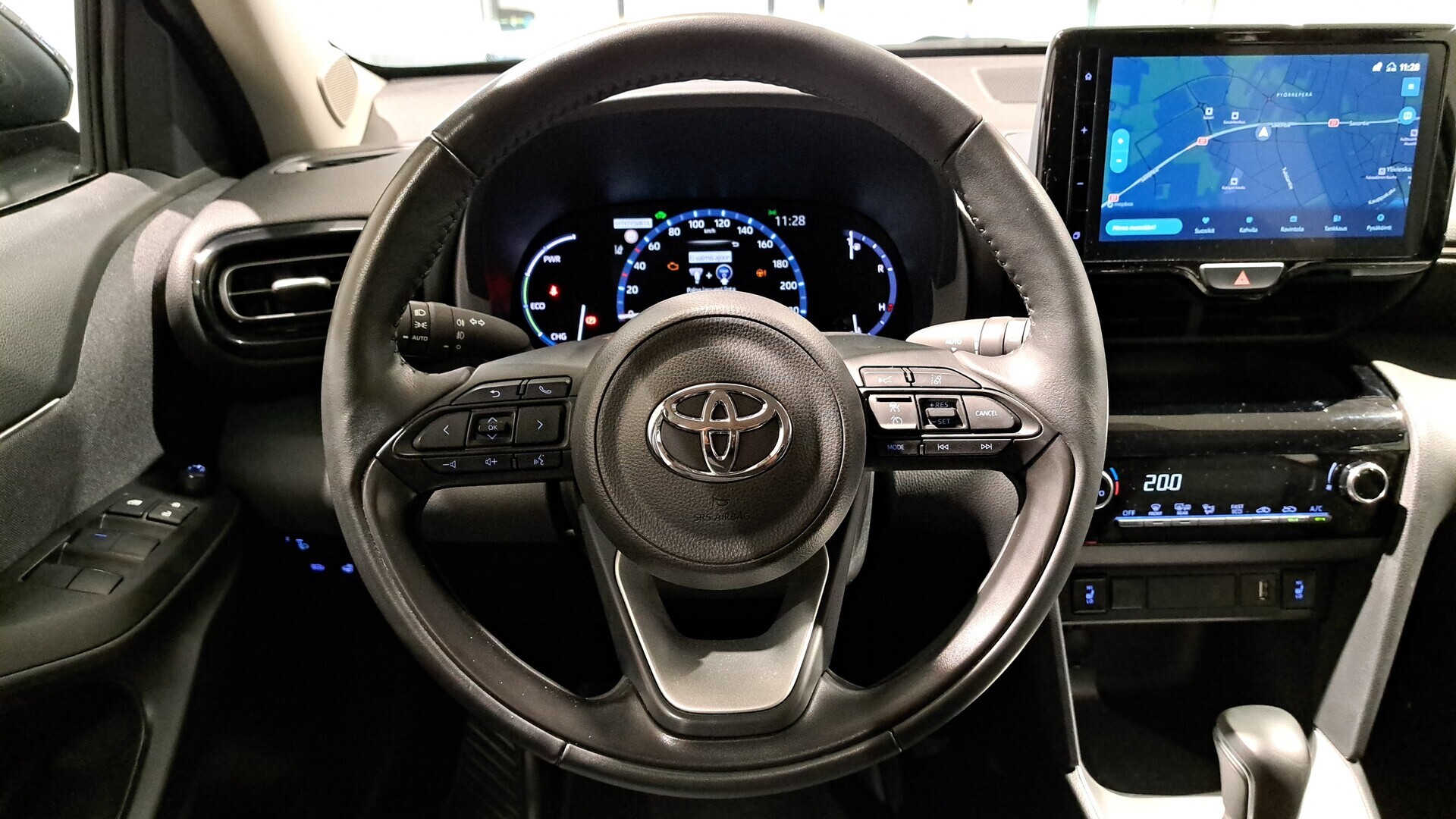 TOYOTA Yaris Cross 2024