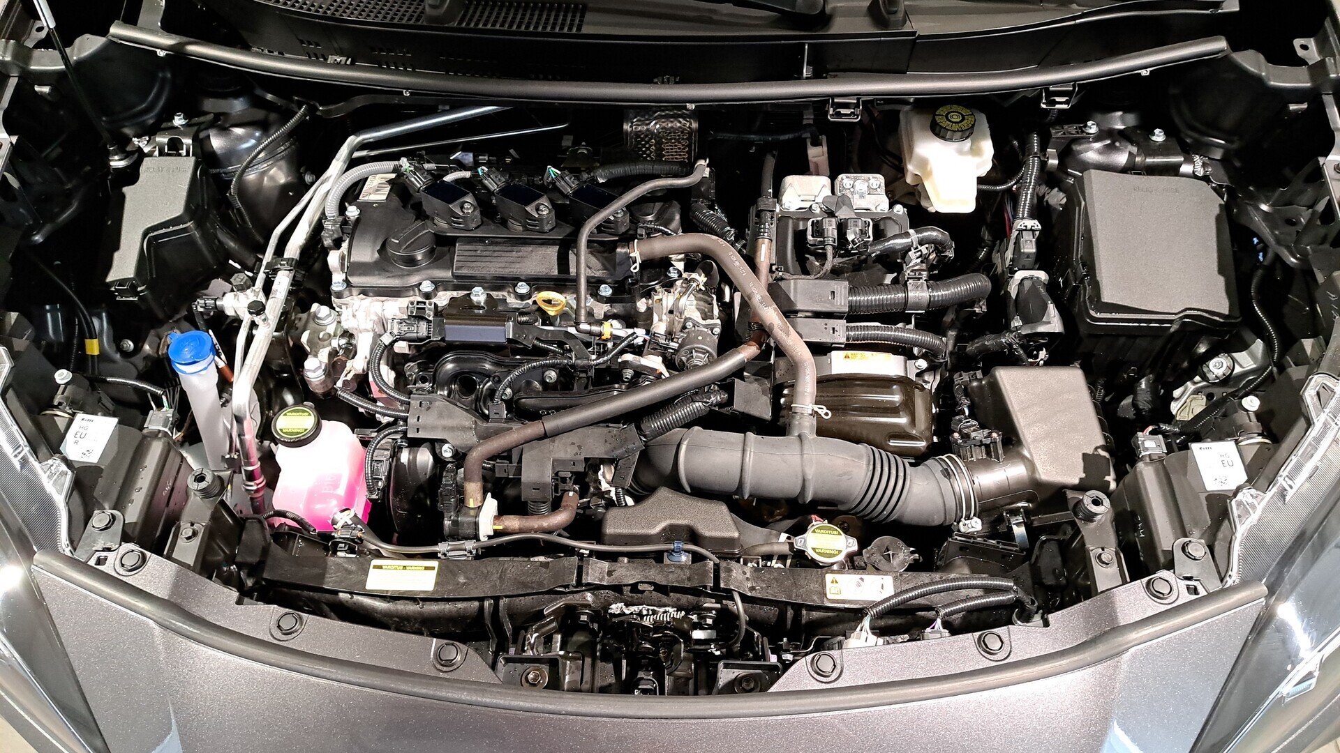 TOYOTA Yaris Cross 2024