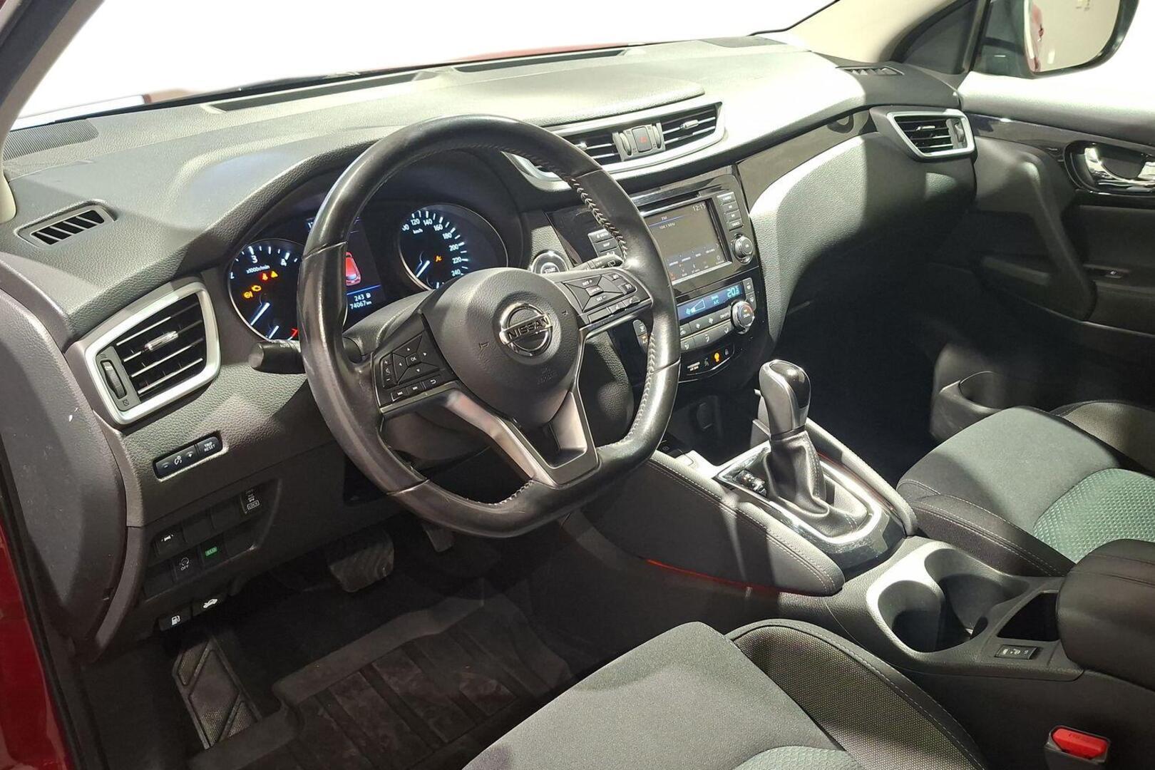 NISSAN Qashqai 2020