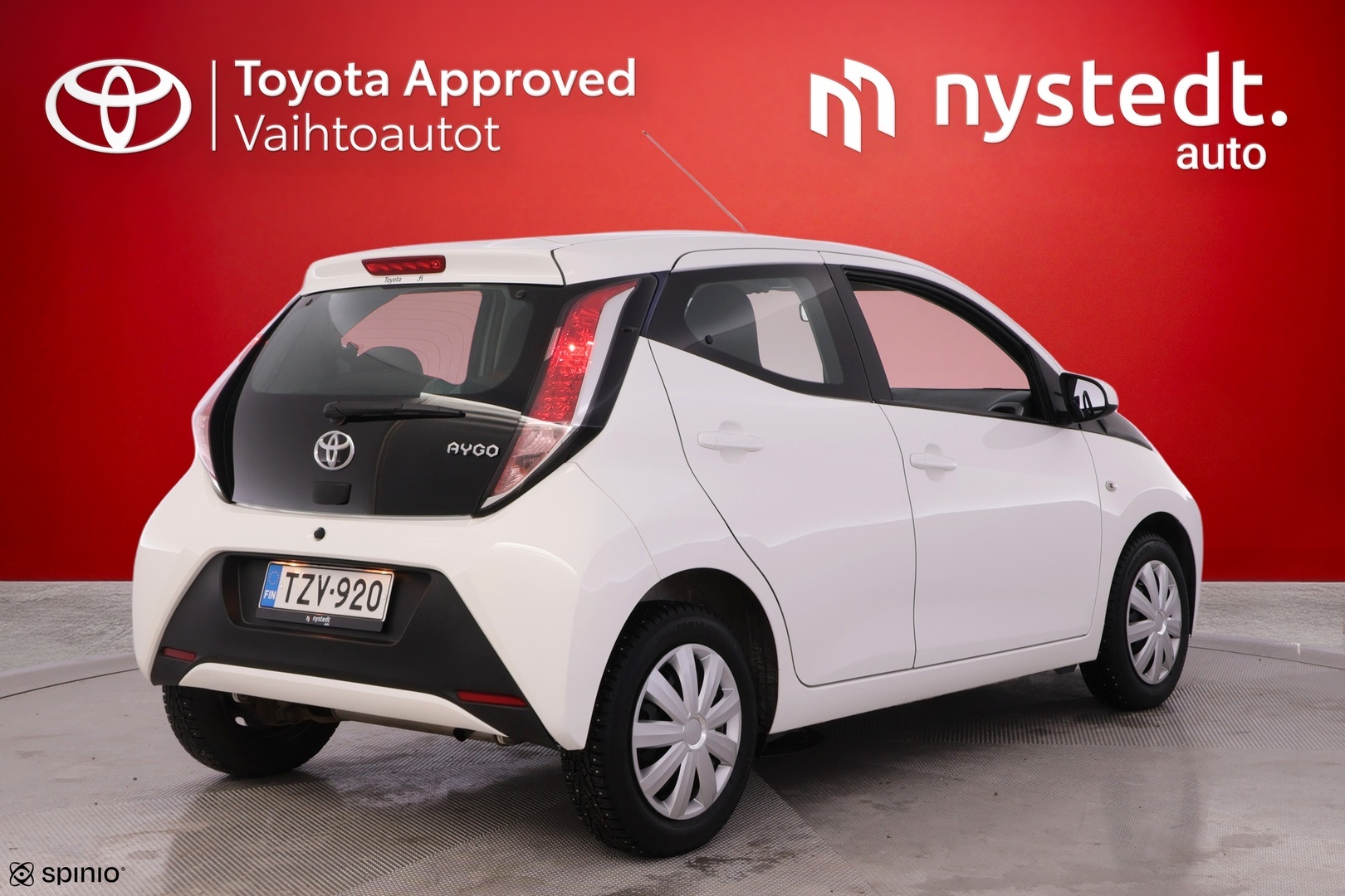 TOYOTA AYGO 2015